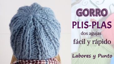 Gorro plis-plas a dos agujas